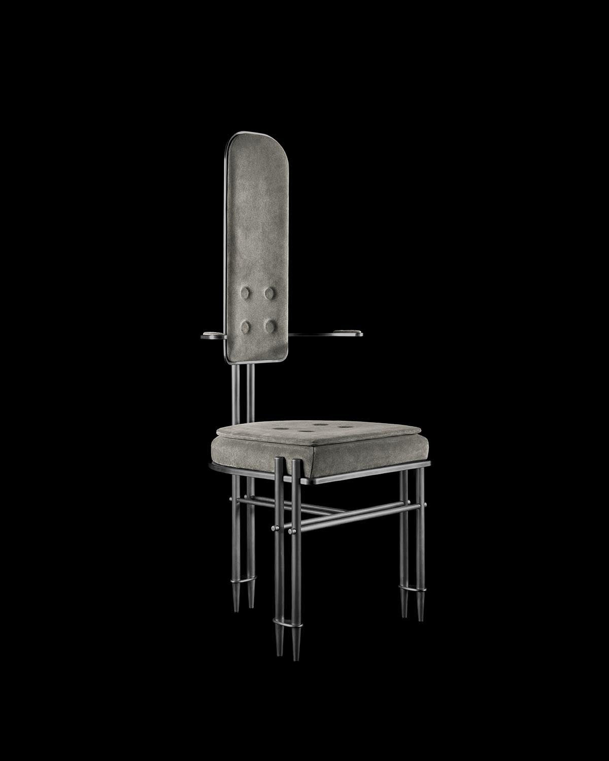 EPISODE : HALL CHAIR