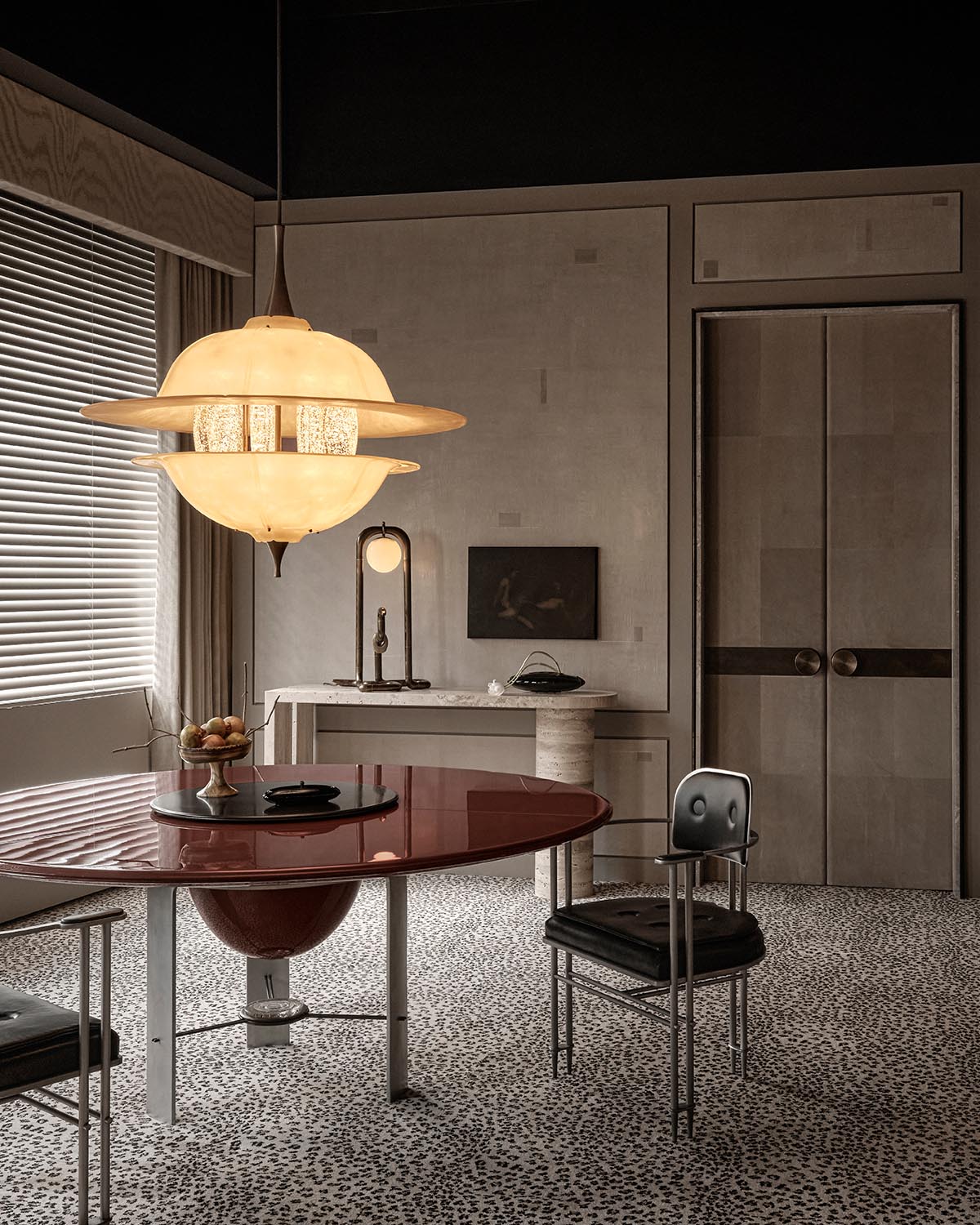 JAHAAN : DINING TABLE