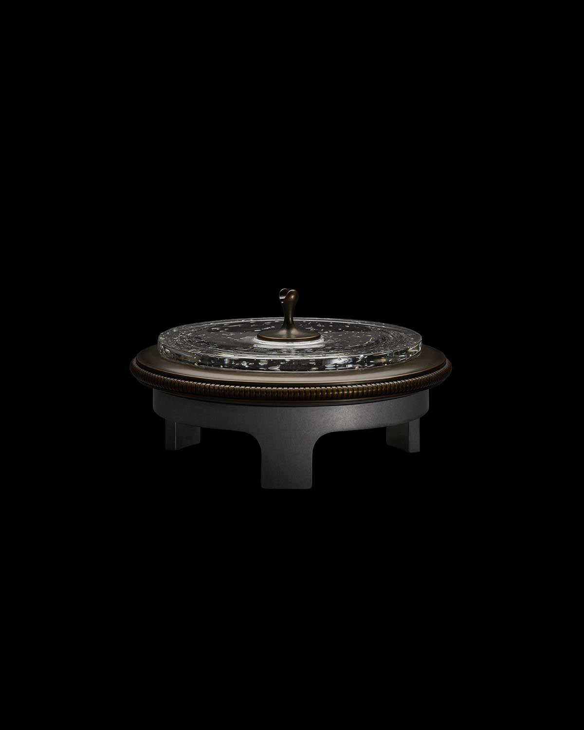 JAHAAN : SMOKING VESSEL