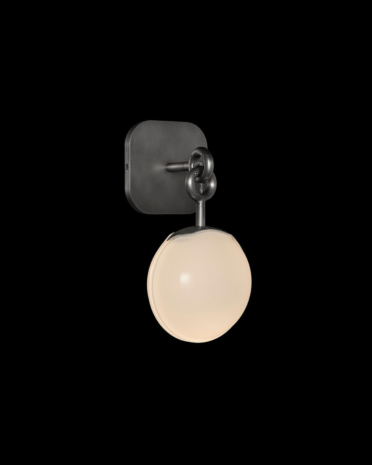 RAHVI : ORB SCONCE